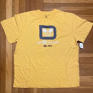 NWT Men’s Walt Disney World Parks 1971 vintage T-Shirt embroidered mickey mouse